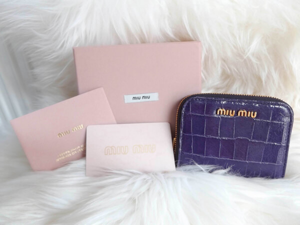 2017新作入荷 MIU MIU ミュウミュウスーパーコピー 財布 絶対欲しい☆クロコ型押し*コインケース 5MM268